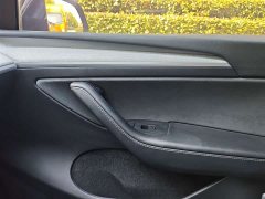 Tesla Model Y Rear-Wheel Drive - ფოტო 16