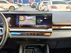 BMW 5 Series 530Li Luxury M Sport Package - ფოტო 11