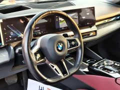 BMW 5 Series 530Li Luxury M Sport Package - ფოტო 8
