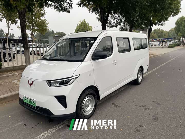 Wuling Yangguang 440km Passenger Vehicle Comfort Edition 6-Seater - ავტომობილი ჩინეთიდან