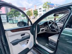 Bentley Bentayga 2022 4.0T V8 - ფოტო 15