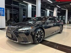 Lexus LS 500h Executive - ფოტო 1
