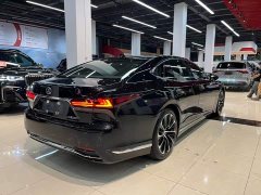 Lexus LS 500h Executive - ფოტო 3
