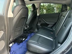 Tesla Model Y Rear-Wheel Drive - ფოტო 6