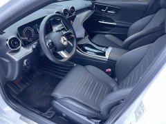 Mercedes-Benz C-Class Facelift C 200 L Sport Edition - ფოტო 4