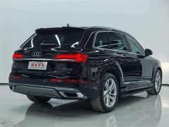 Audi Q7 45 TFSI quattro S line Sport - ფოტო 4