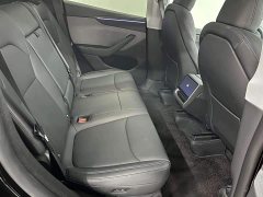 Tesla Model Y Rear-Wheel Drive - ფოტო 14
