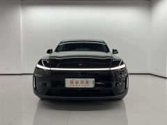 Tesla Model Y Rear-Wheel Drive - ფოტო 2