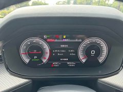 Audi Q6 45 TFSI quattro Dark Knight Edition 6-Seater - ფოტო 10