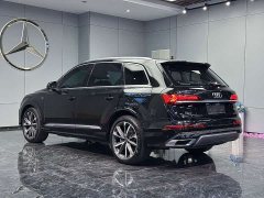 Audi Q7 55 TFSI quattro S line Sport - ფოტო 9