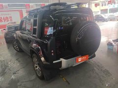 Land Rover Defender 110 3.0T P400 Dark Edition - ფოტო 4