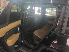 Land Rover Defender 110 3.0T P400 Dark Edition - ფოტო 7