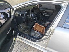 Toyota Corolla Hybrid 1.8H E-CVT Luxury - ფოტო 12