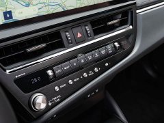 Lexus ES 2022 300h Premium Edition - ფოტო 17