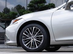 Lexus ES 2022 300h Premium Edition - ფოტო 8
