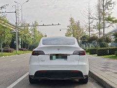 Tesla Model Y 2023 Rear-Wheel Drive - ფოტო 9