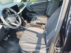 Volkswagen Tiguan L 2024 Outstanding Edition 330TSI Automatic Two-Wheel Drive R-Line Dragon Shine Version - ფოტო 14