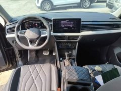 Volkswagen Tiguan L 2024 Outstanding Edition 330TSI Automatic Two-Wheel Drive R-Line Dragon Shine Version - ფოტო 9