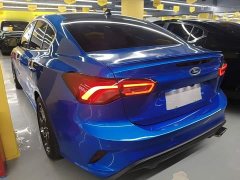 Ford Focus 2021 Sedan EcoBoost 180 Automatic ST Line - ფოტო 4
