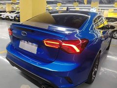 Ford Focus 2021 Sedan EcoBoost 180 Automatic ST Line - ფოტო 6