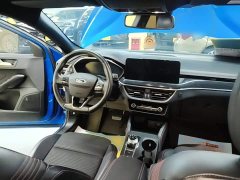 Ford Focus 2021 Sedan EcoBoost 180 Automatic ST Line - ფოტო 9