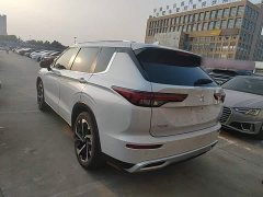 Mitsubishi Outlander 1.5T CVT 4WD Luxury Edition 5-seater - ფოტო 4