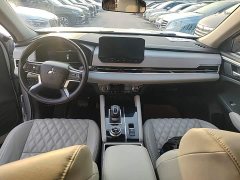 Mitsubishi Outlander 1.5T CVT 4WD Luxury Edition 5-seater - ფოტო 9