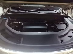 Li Auto L9 Max - ფოტო 19