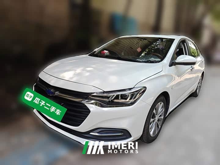 Chevrolet Cruze 320 Automatic Enjoy Sunroof Edition