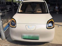 Wuling Hongguang MINIEV Fourth Generation Four-Door Premium Edition - ფოტო 2