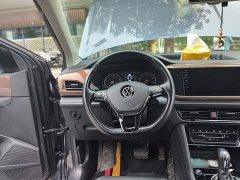 Volkswagen Touareg 280TSI FWD Luxury Plus - ფოტო 2