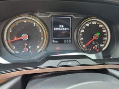 Volkswagen Touareg 280TSI FWD Luxury Plus - ფოტო 4