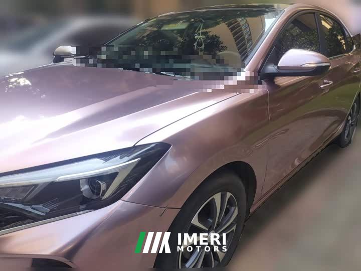 Changan Eado PLUS Blue Whale NE 1.4T GDI DCT Fashion Edition