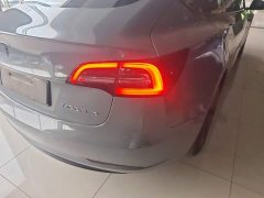 Tesla Model 3 Rear-Wheel Drive - ფოტო 7