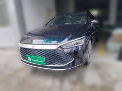 BYD Qin PLUS Glory Edition DM-i 55KM Leading - ფოტო 1