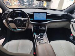 BYD Qin PLUS Glory Edition DM-i 55KM Leading - ფოტო 19