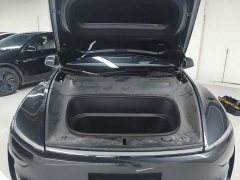 Tesla Model Y Rear-Wheel Drive Launch Edition - ფოტო 19