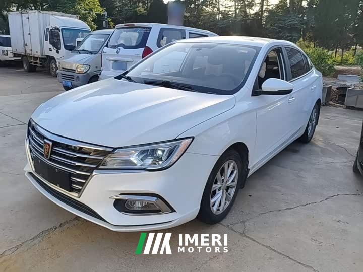SAIC MG i5 1.5L Manual 4G Connected Deluxe Edition
