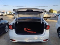 SAIC MG i5 2020 1.5L Manual 4G Connected Deluxe Edition - ფოტო 18