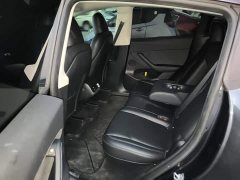 Tesla Model Y Rear-Wheel Drive - ფოტო 16
