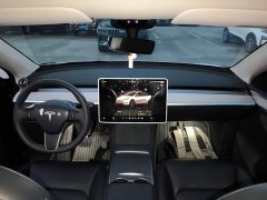 Tesla Model Y Rear-Wheel Drive - ფოტო 9