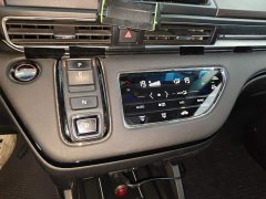 Honda Odyssey 2.0L e:HEV Sharp Radiance Edition - ფოტო 13