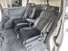 Honda Odyssey 2.0L e:HEV Sharp Radiance Edition - ფოტო 16