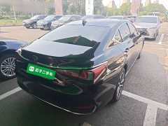 Lexus ES 200 Premium Edition - ფოტო 6