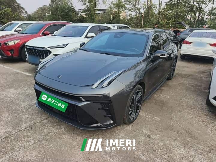 Lynk & Co 03 2.0T Diesel DCT Pro