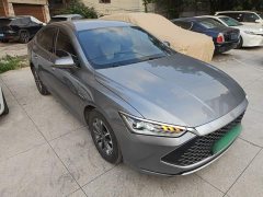 BYD Qin PLUS Glory Edition DM-i 55KM Leading - ფოტო 3