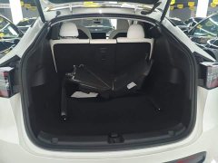 Tesla Model Y Long Range All-Wheel Drive 3D7 - ფოტო 18