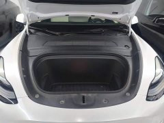 Tesla Model Y Long Range All-Wheel Drive 3D7 - ფოტო 19