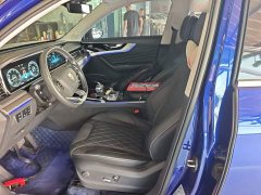 FAW Red Flag HS5 2019 2.0T Smart Connected Premium Edition - ფოტო 14