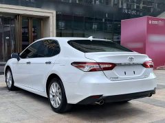 Toyota Camry 2021 2.0G Luxury - ფოტო 9